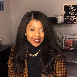 Meet your Posher, Imani